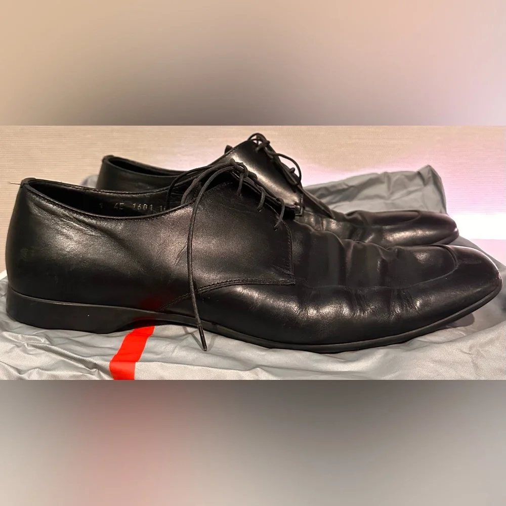 MENS PRADA VINTAGE BLACK LEATHER OXFORD LACE-UP DRESS SHOE W/ DUST BAG - SIZE 11